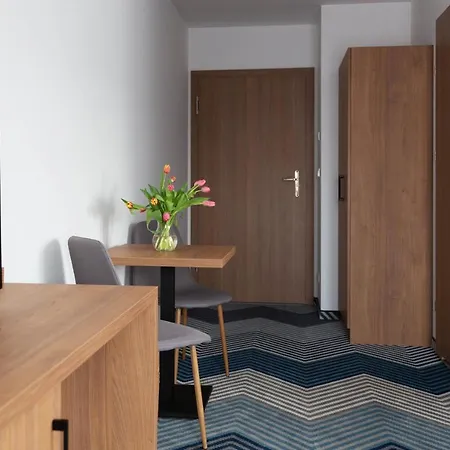 Dom Pod Wierzbami, Blisko Skibusa , Znizki Na Termy Homestay *
