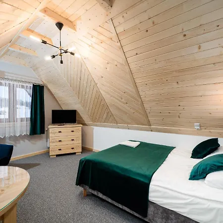Dom Pod Wierzbami, Blisko Skibusa , Znizki Na Termy Homestay