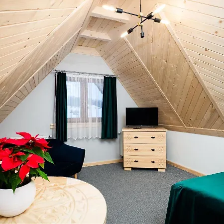 Habitación en casa particular Dom Pod Wierzbami, Balia Ogrodowa , Znizki Na Termy