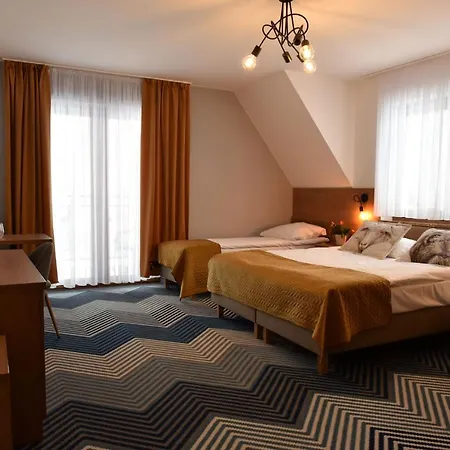 Dom Pod Wierzbami, Blisko Skibusa , Znizki Na Termy Homestay *