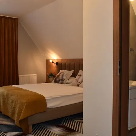 Homestay Dom Pod Wierzbami, Blisko Skibusa , Znizki Na Termy