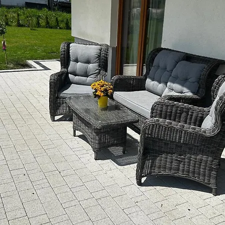 Dom Pod Wierzbami, Blisko Skibusa , Znizki Na Termy Homestay